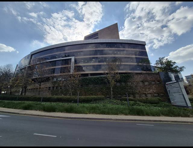 552M² OFFICE TO LET IN SANDTON CENTRAL